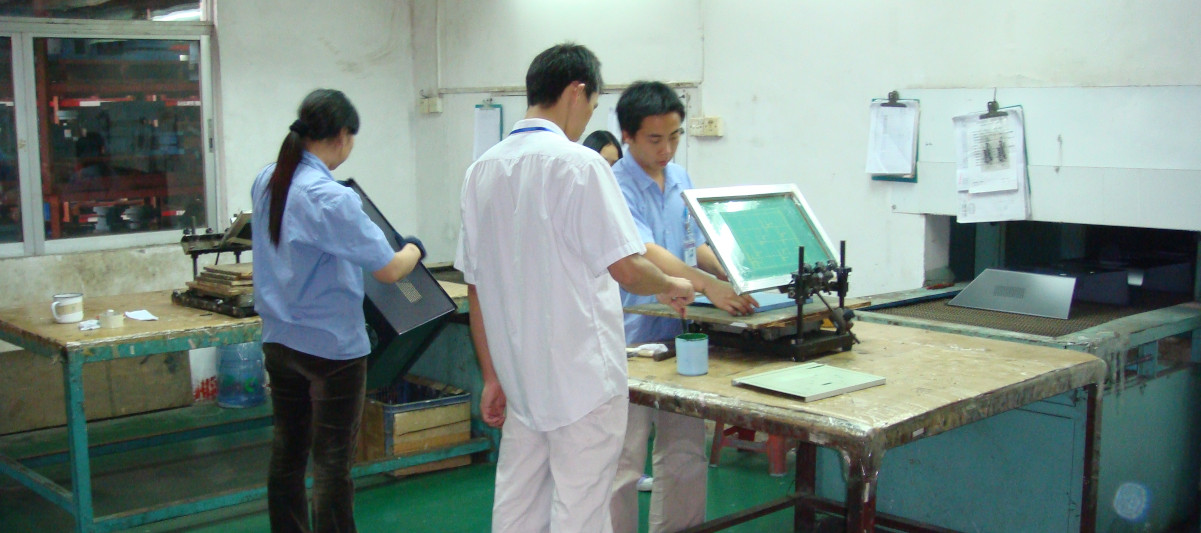 絲印車間一角   深圳鈑金加工廠家